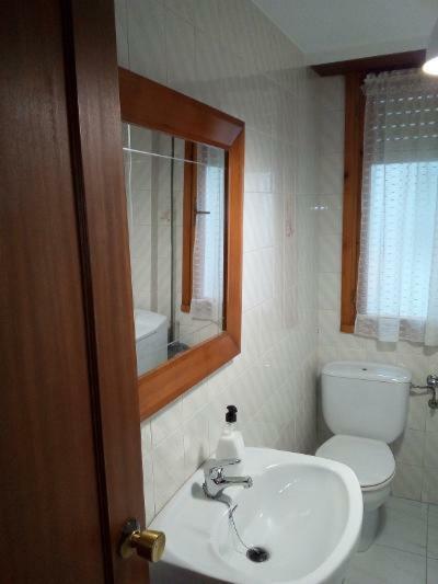 Апартаменти Lupamar Cangas Centro Кангас-де-Оніс Екстер'єр фото